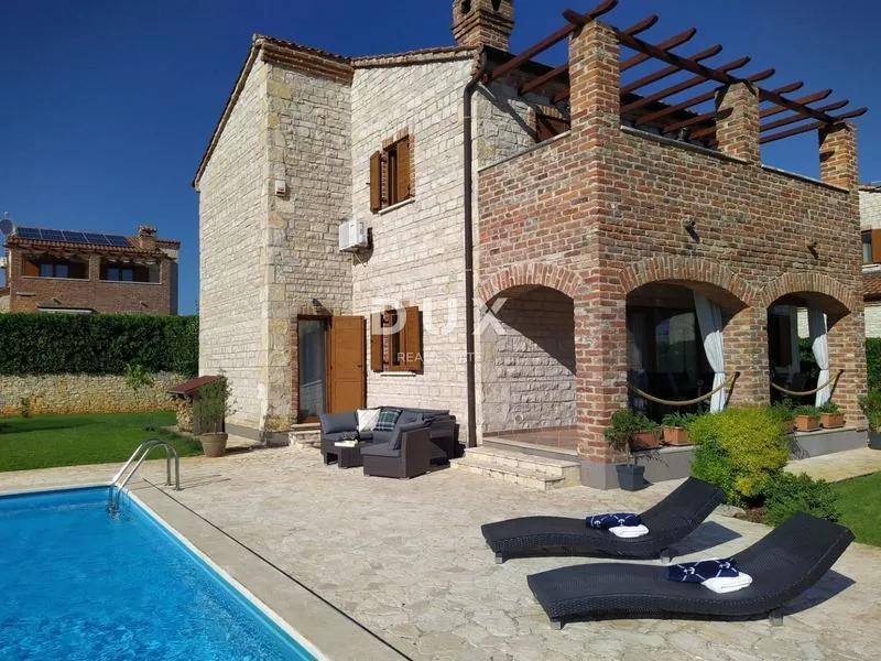 Villa Renata exterior with pool